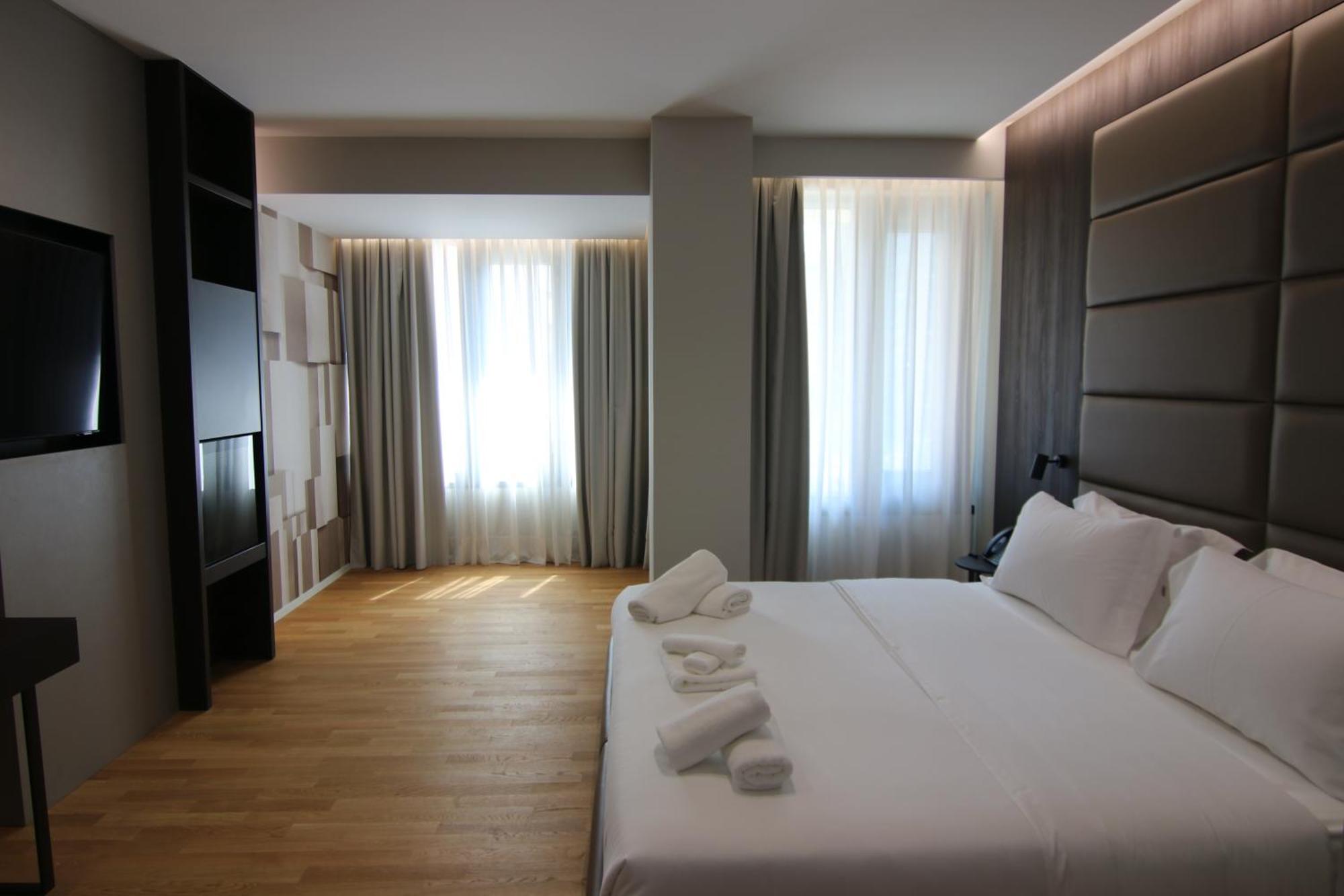 Boutique Hotel Adelar Tirana Exteriér fotografie